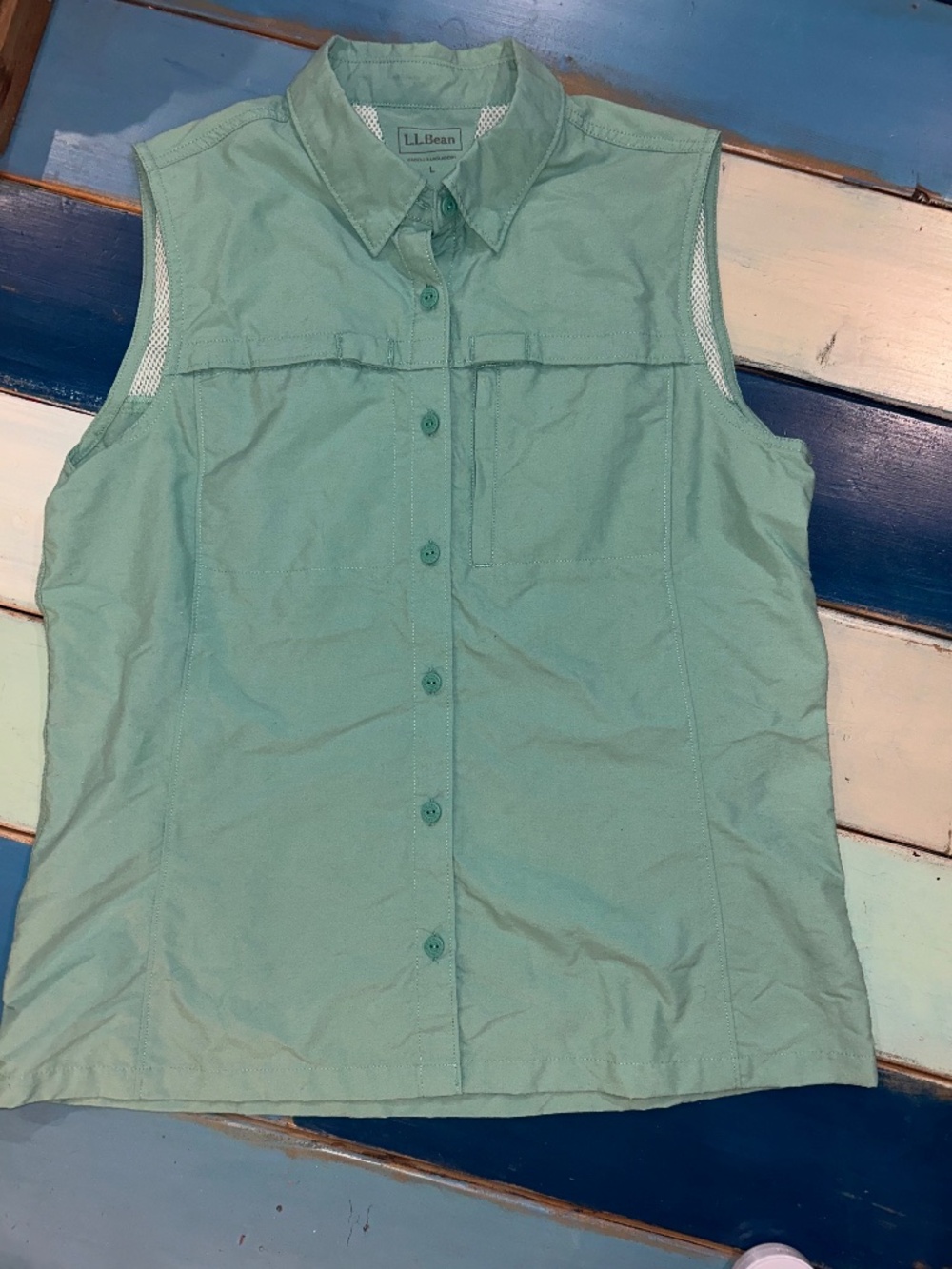 L.L.Bean Womenβs Large Sleeveless Vented Hiking Fishing Shirt Mint Green